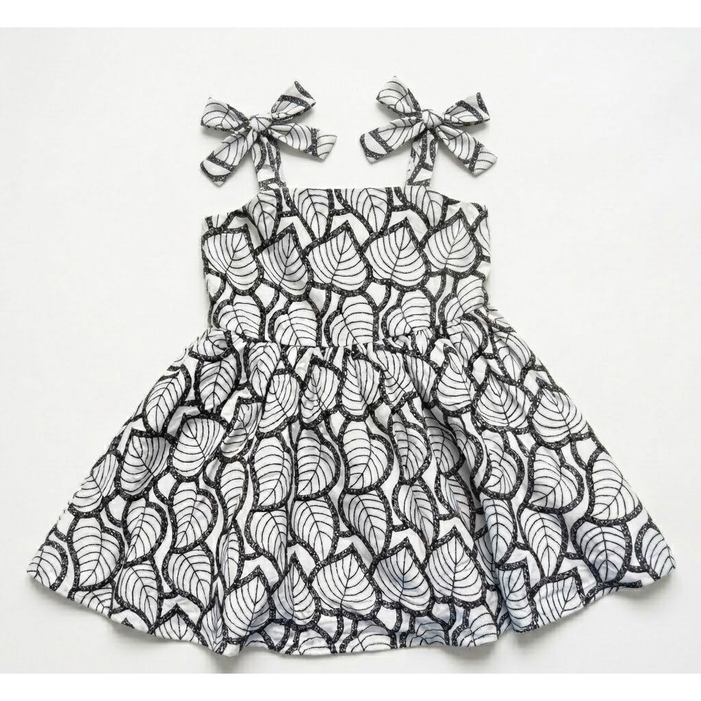Janie and Jack Palm Leaf Cotton Eyelet Dress in Jet Ivory Black & White Size 2T