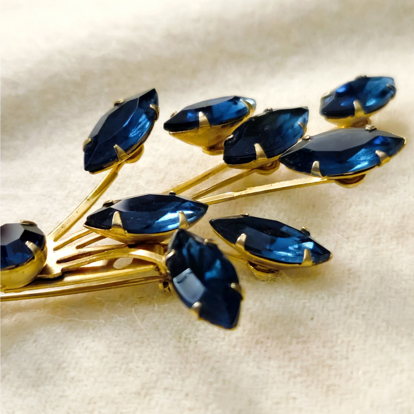 Vintage Blue Rhinestone Spray Brooch | Mid Century Sapphire Gold Navette Pin