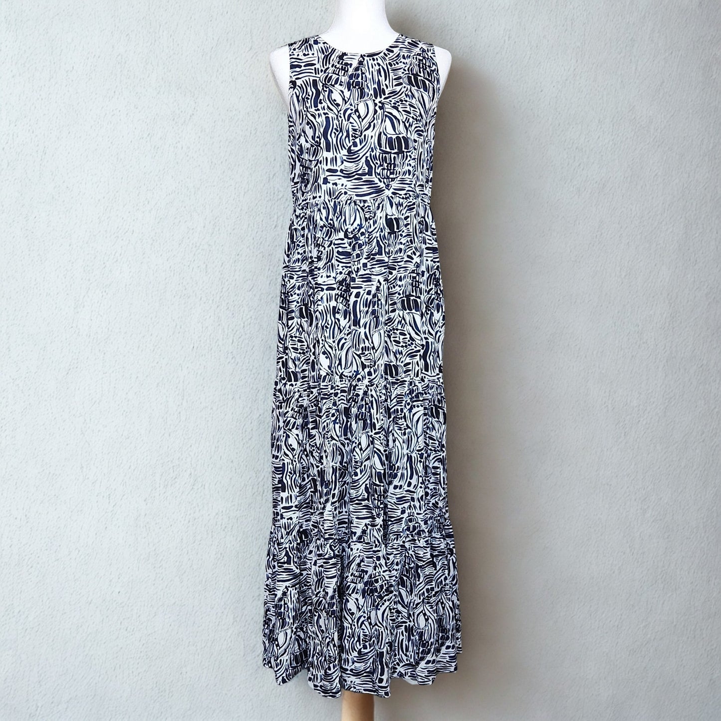 Tyler Böe Blue & White Seashell Print Rachel Maxi Dress Women's Small