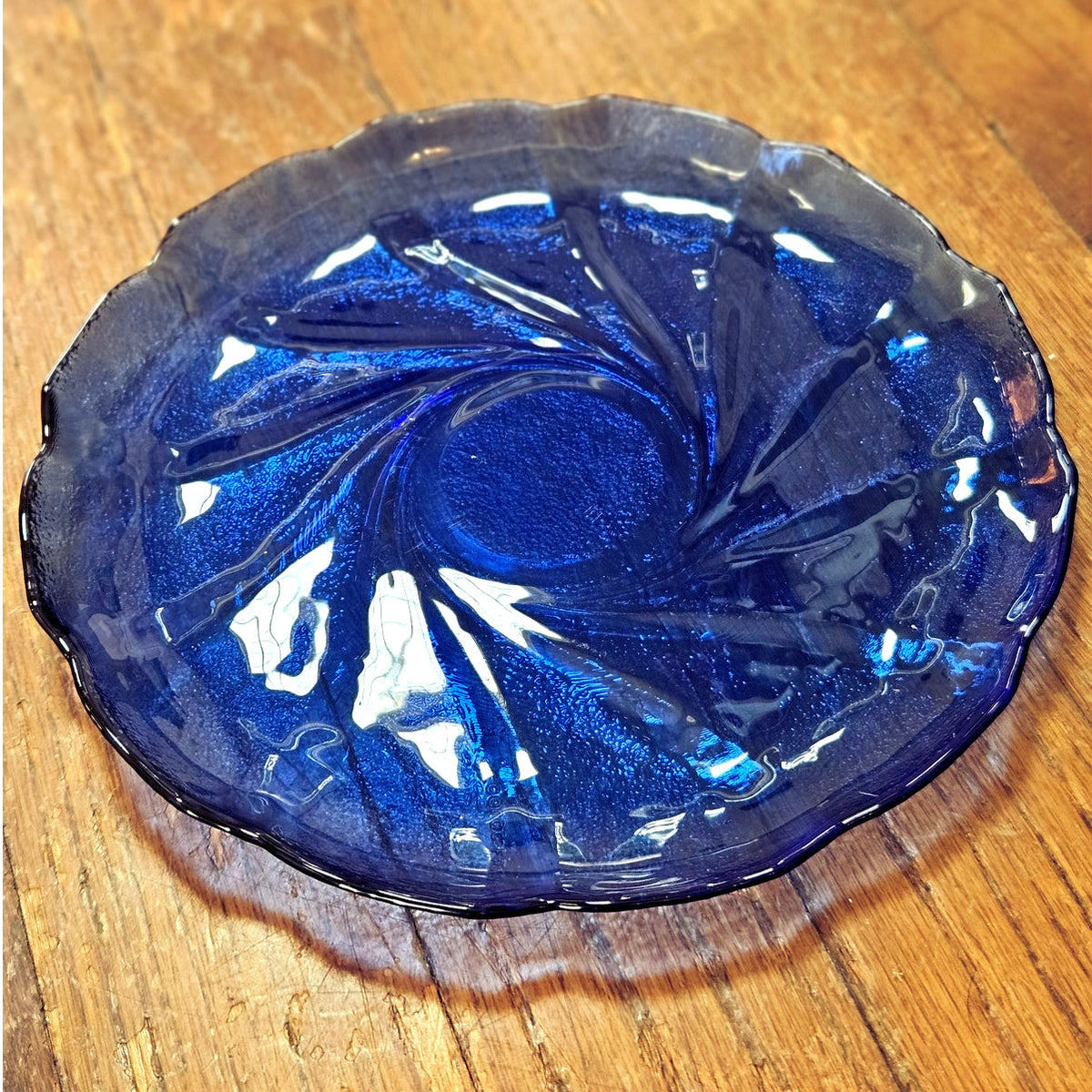 1990s Mediterranean Plate Wall
