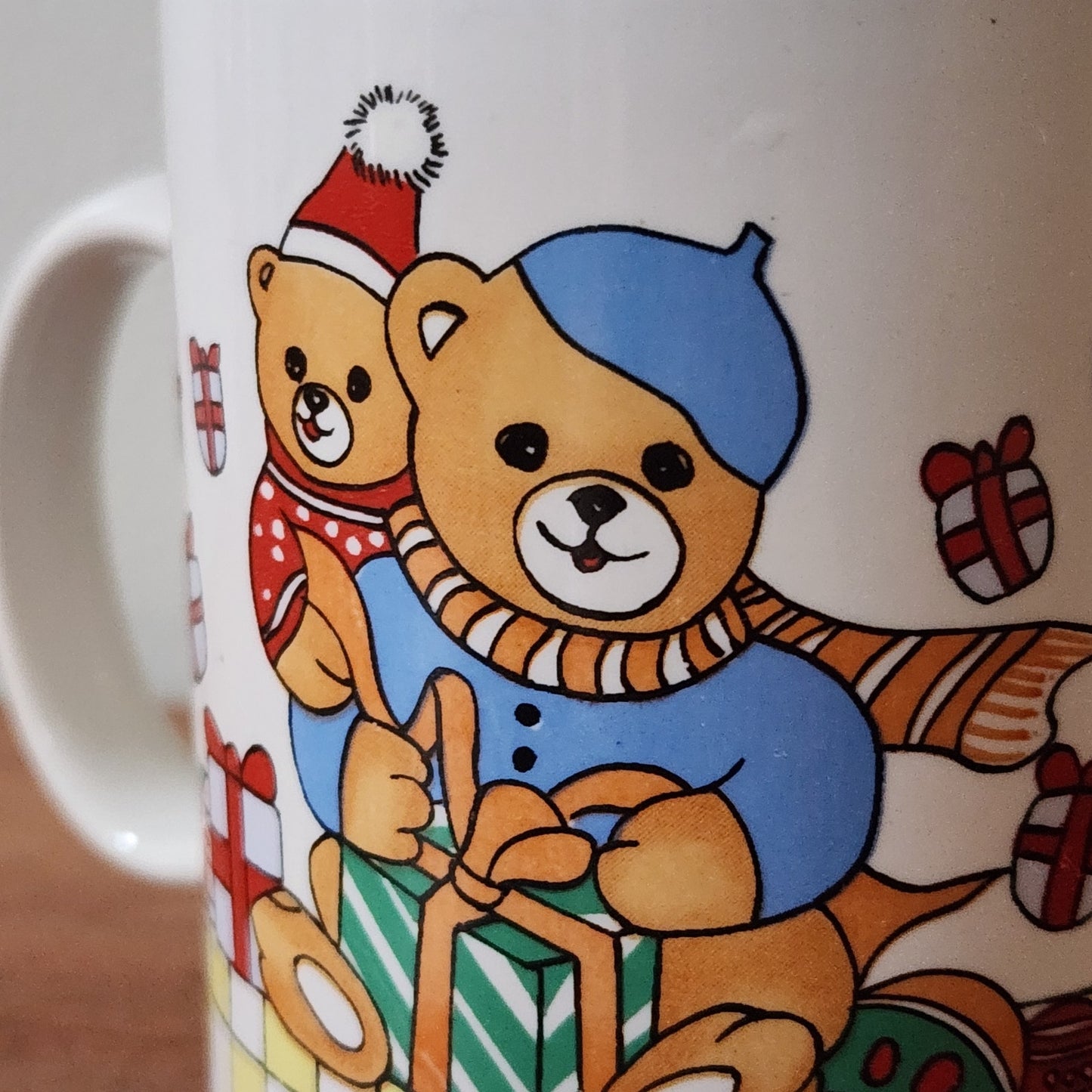 Vintage Christmas Hot Cocoa Gift Bundle | Teddy Bear Mug + Polar Bear Bottle