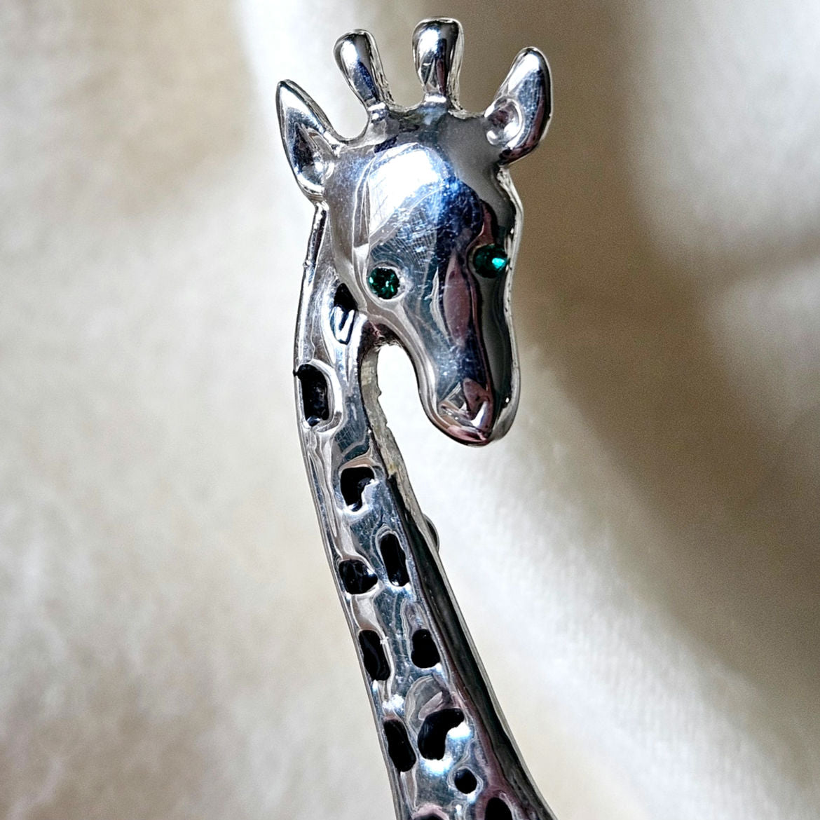 Vintage Giraffe Brooch | 1990s Silver Tone with Emerald Eyes Animal Pin