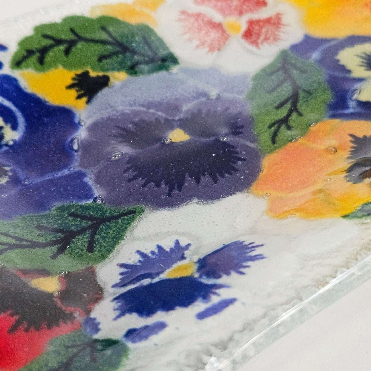 1990s Peggy Karr Pansies Fused Art Glass Rectangular Tray Trinket Dish