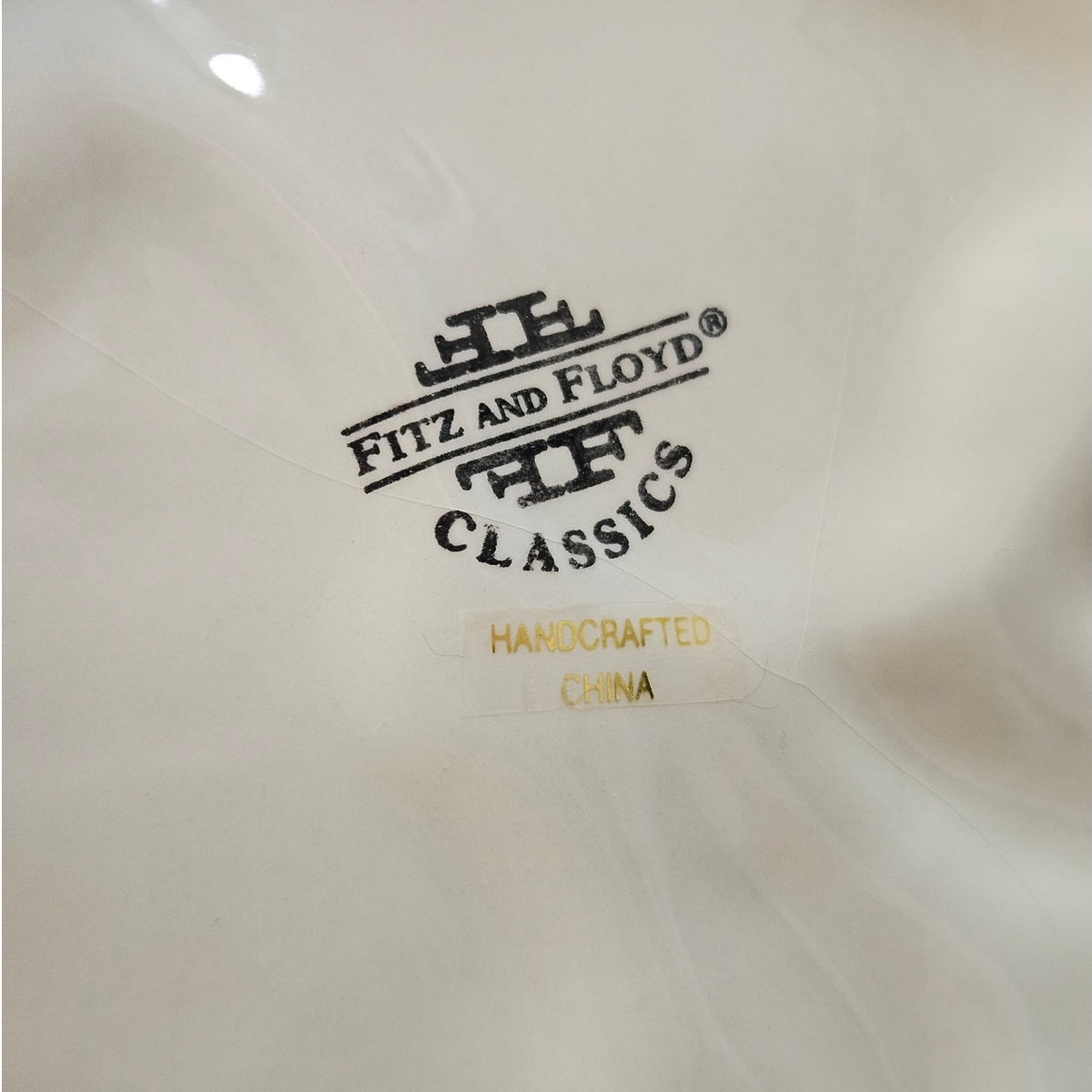 1990s Mediterranean Plate Wall