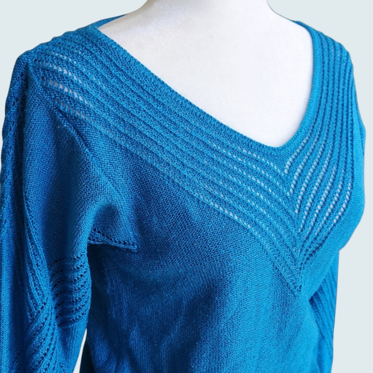 Vintage Oscar de la Renta Bright Blue Knit Sweater | 1980s Knitwear | Women's S