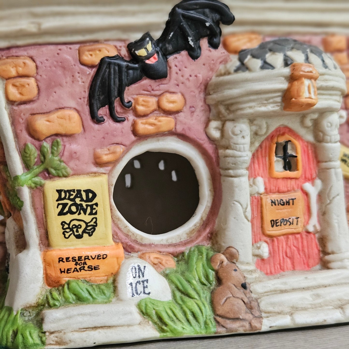 1995 Halloween Creepy Hollow Funeral Parlor