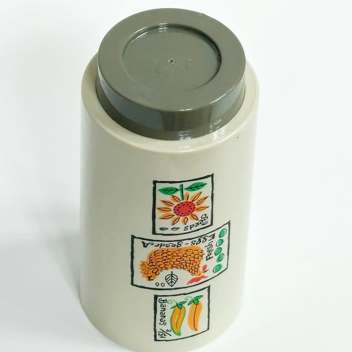 MCM Farmers Market Plastic Pitcher and 5 Cups