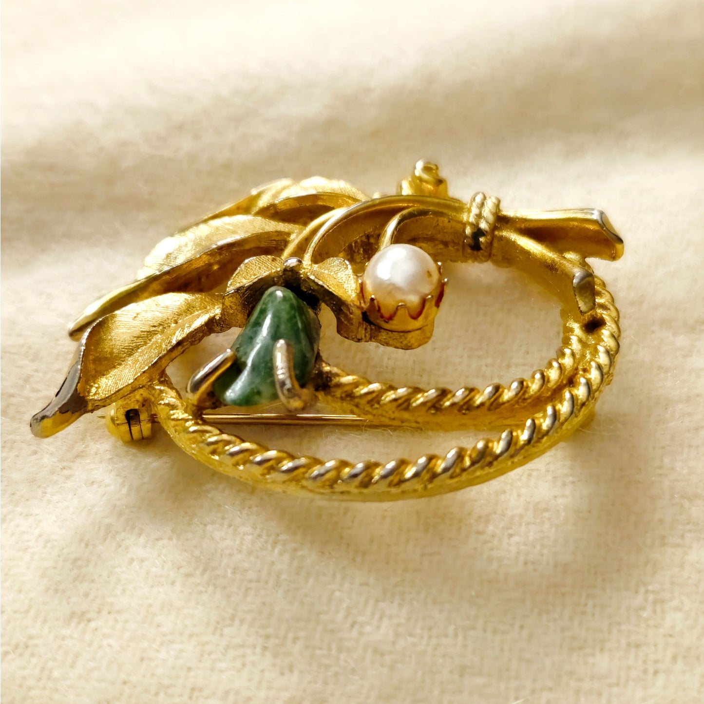 Vintage Gold Leaf Brooch with Pearl & Green Stone | Mid Century Botanical Pin