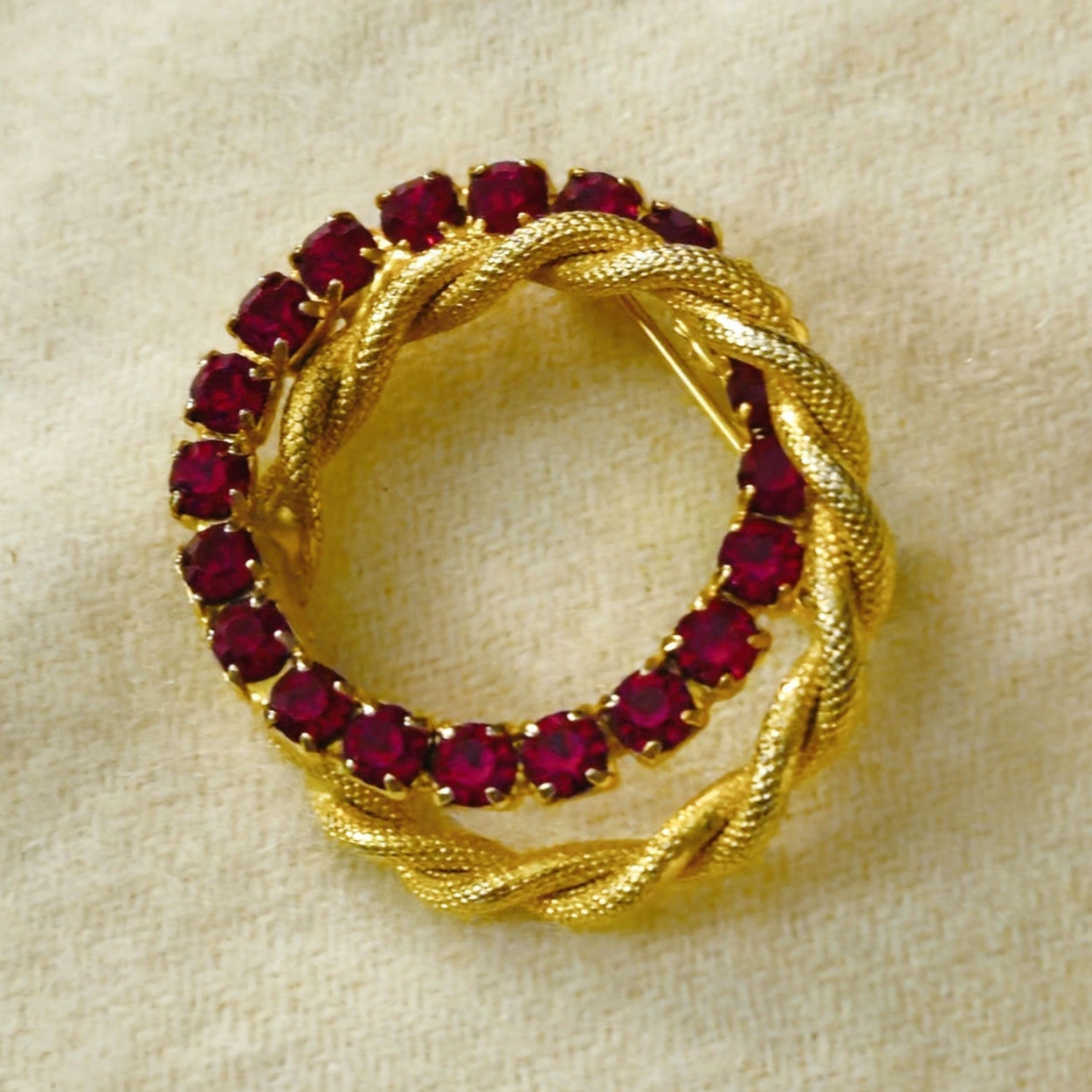 Vintage Red Rhinestone and Gold Tone Wreath Brooch |  Mid Century Circle Pin