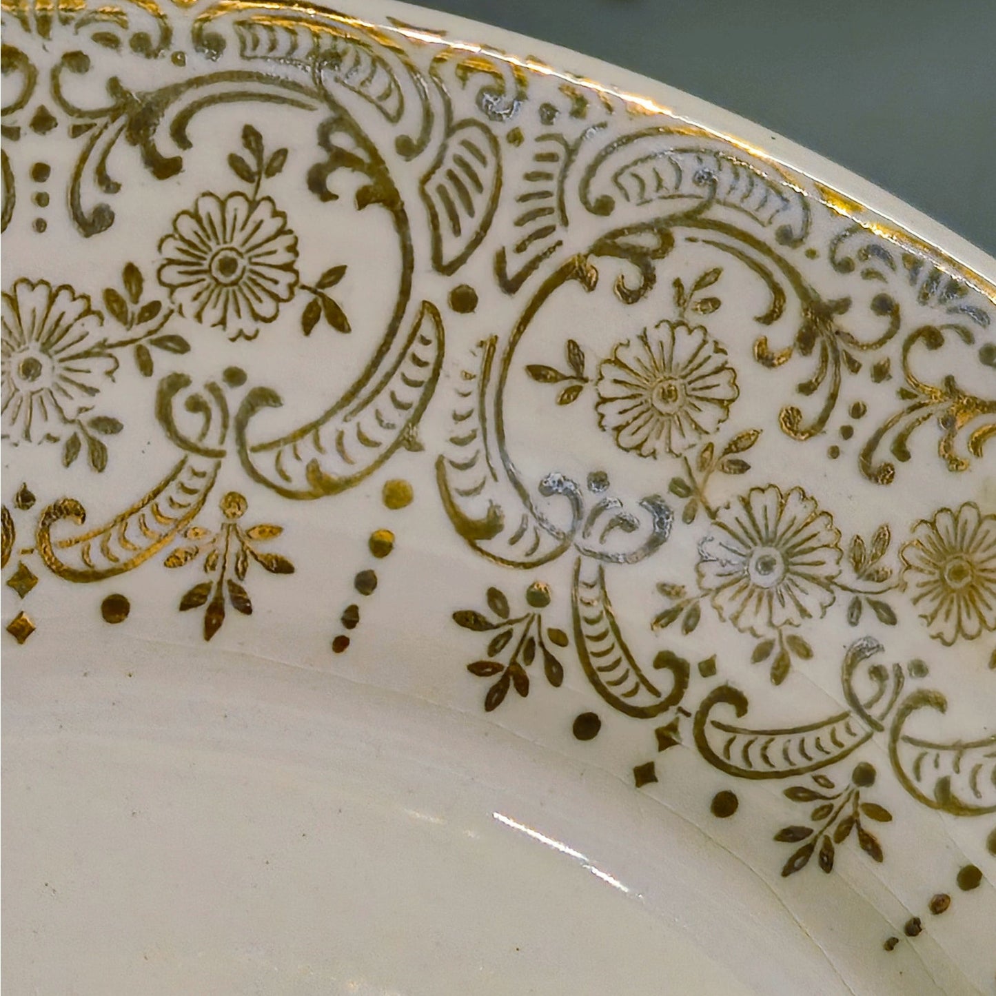 1940s–1950s American Limoges “China D’Or” Serving Platter – Triumph 22K Gold