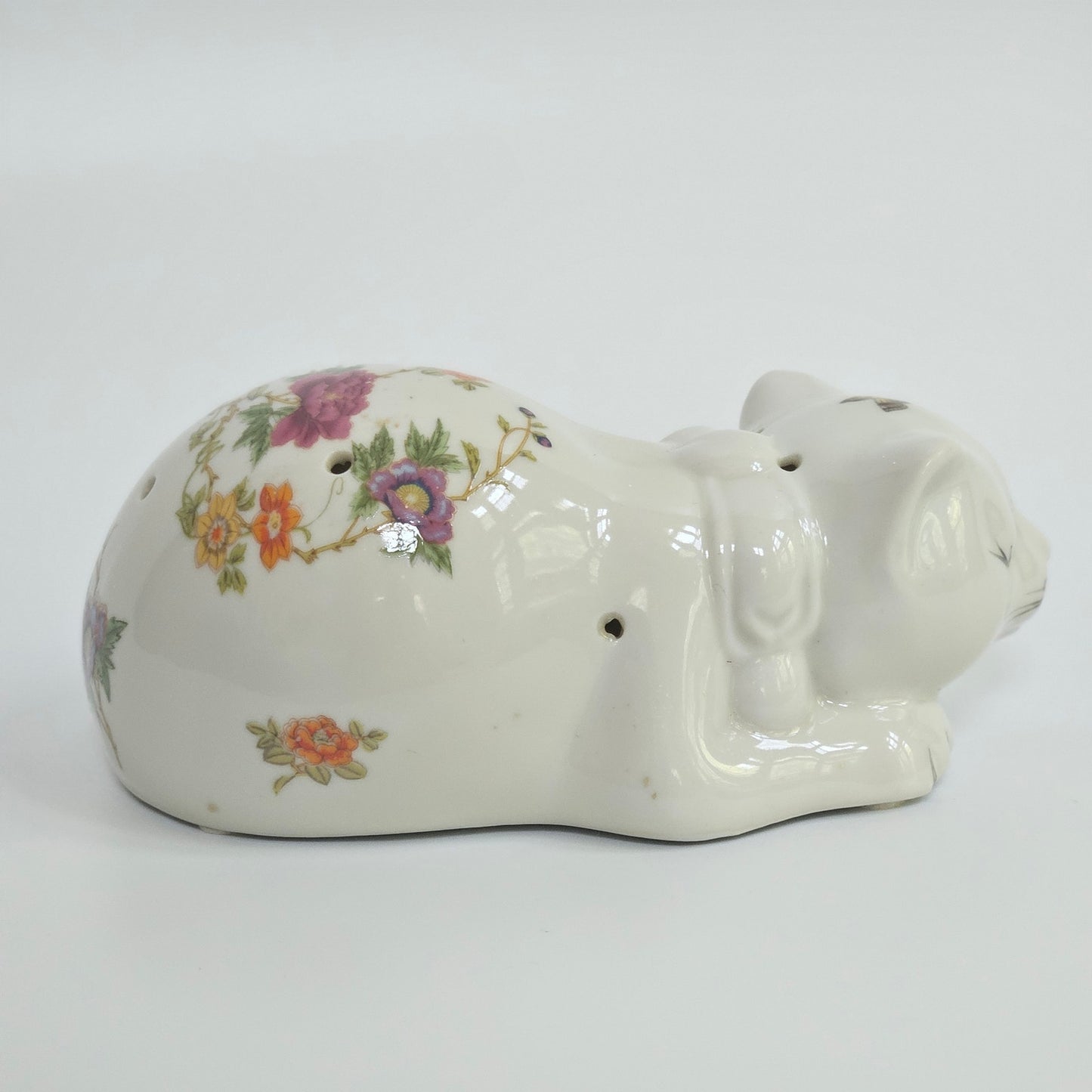 1980s East Wind San Francisco Sleeping Cat Potpourri Floral Porcelain Figurine