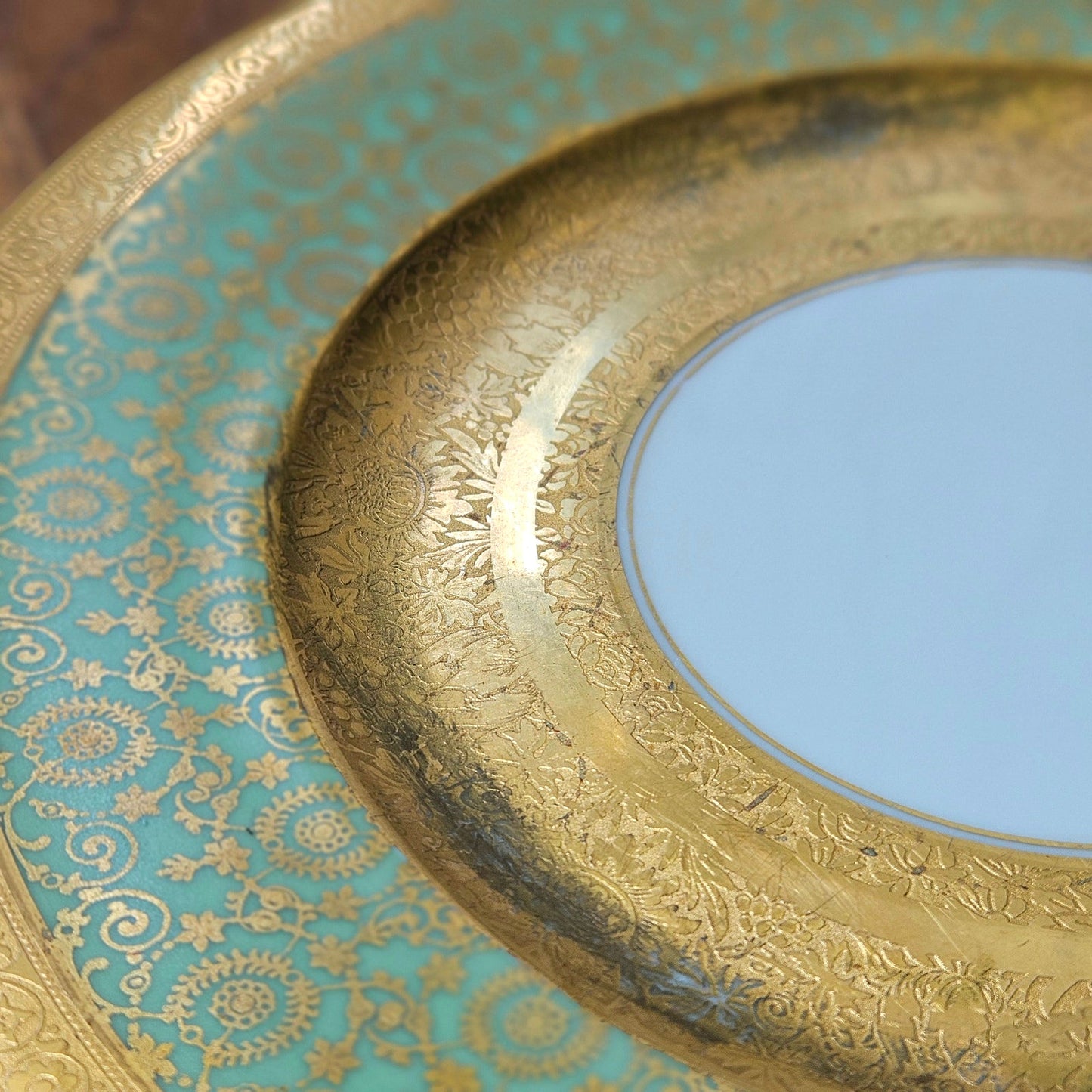 Curated Antique Plate Wall Set | 10-Piece George Jones & Hutschenreuther Gallery