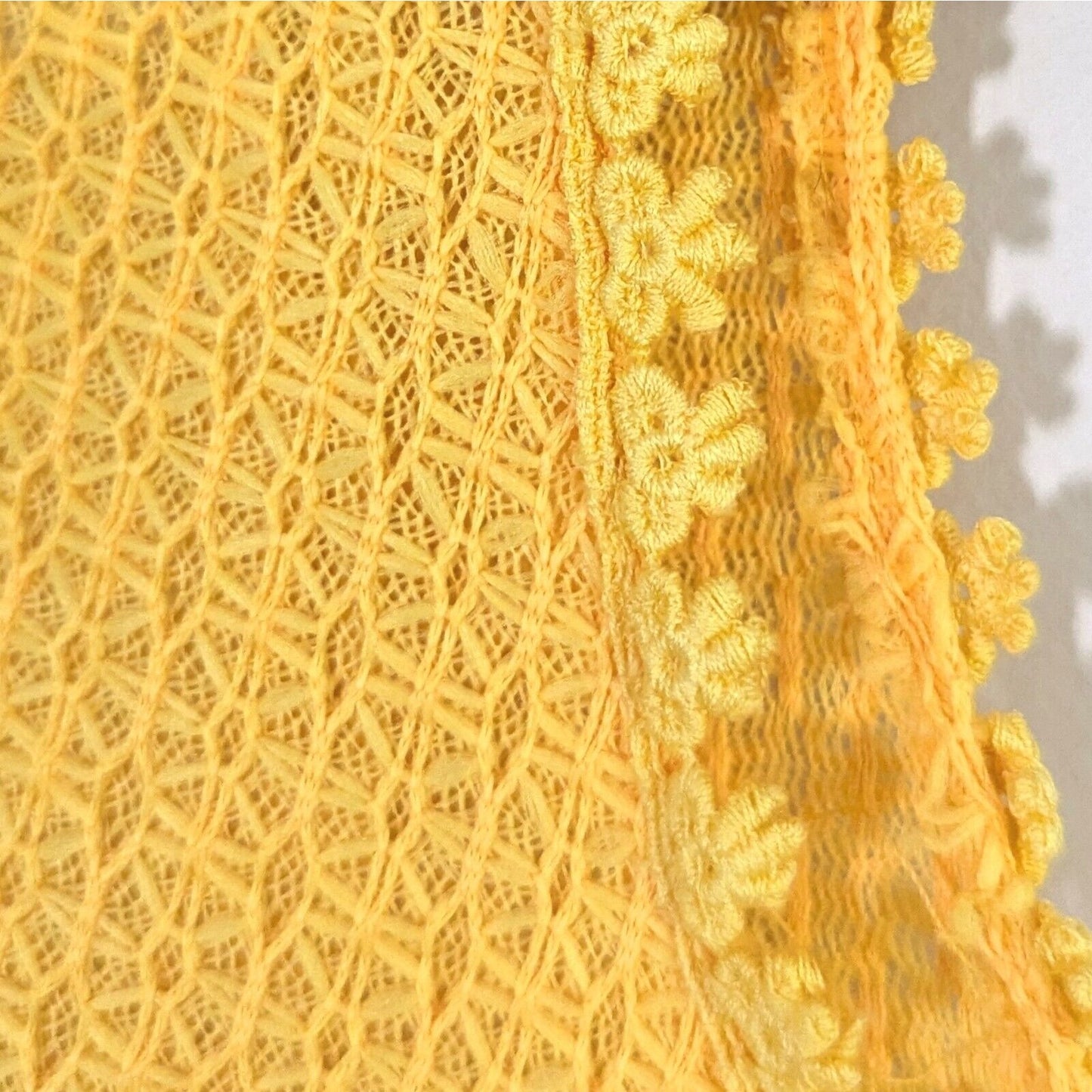 1960s Yellow Daisy Trim Flower Child Maxi Dress | Women's 10-12
