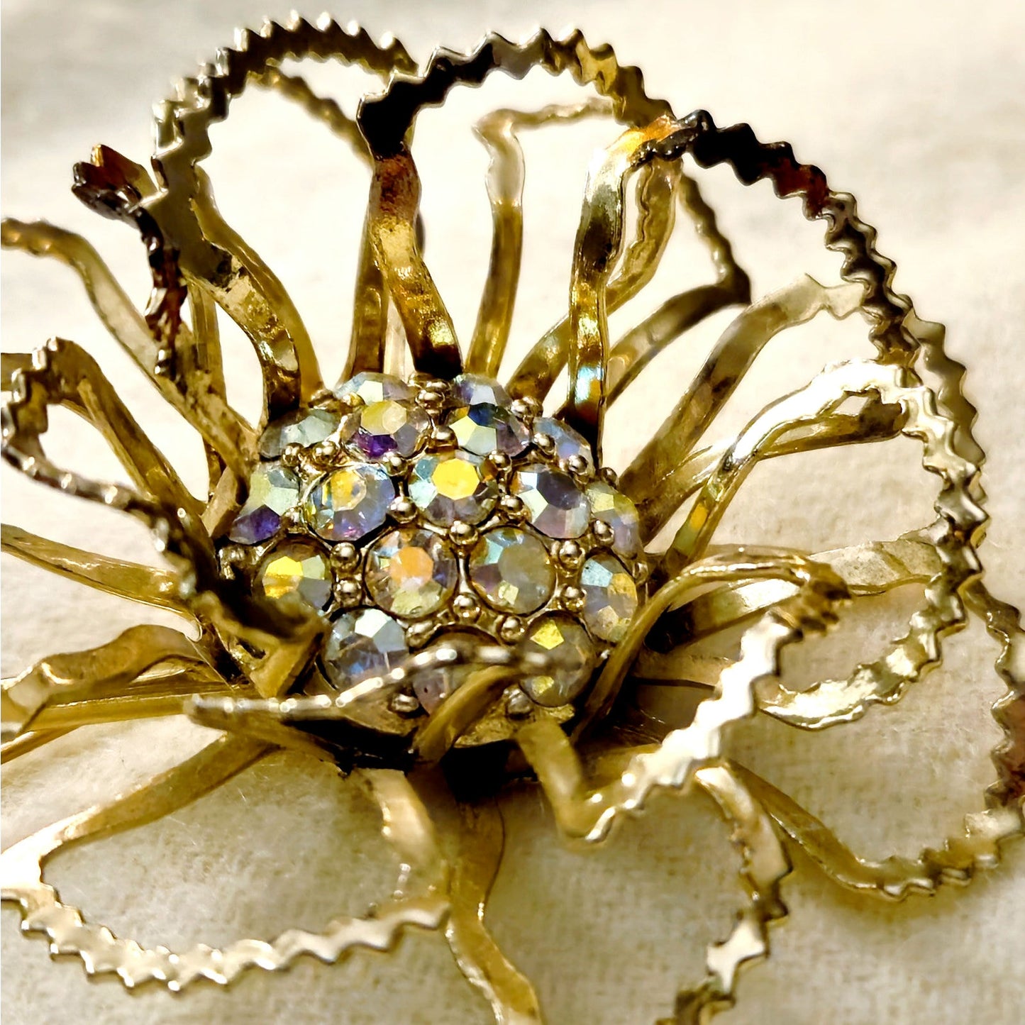 Vintage Sarah Coventry Allusion Brooch | Mid-Century Gold Floral Rhinestone