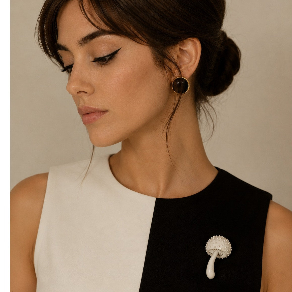 1970s Monet White Mushroom Brooch