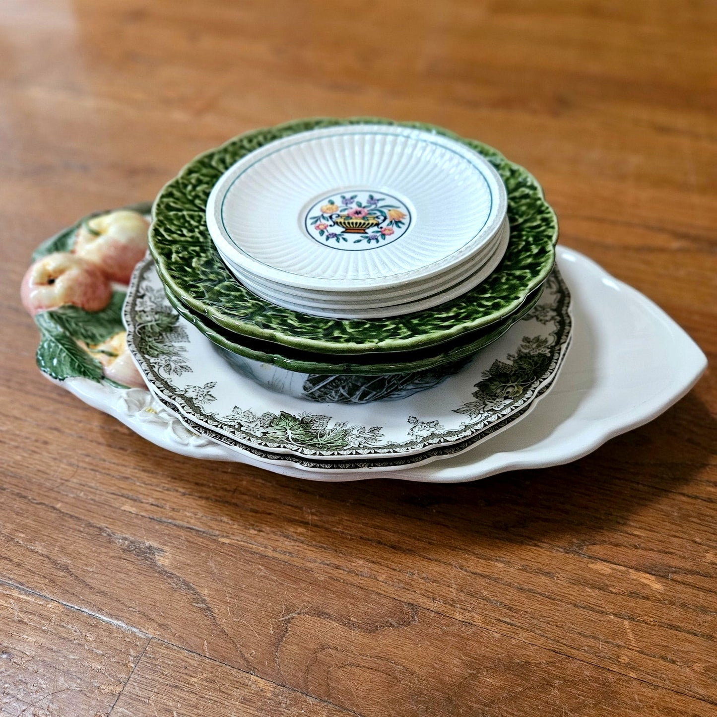 English Country Plate Wall Set