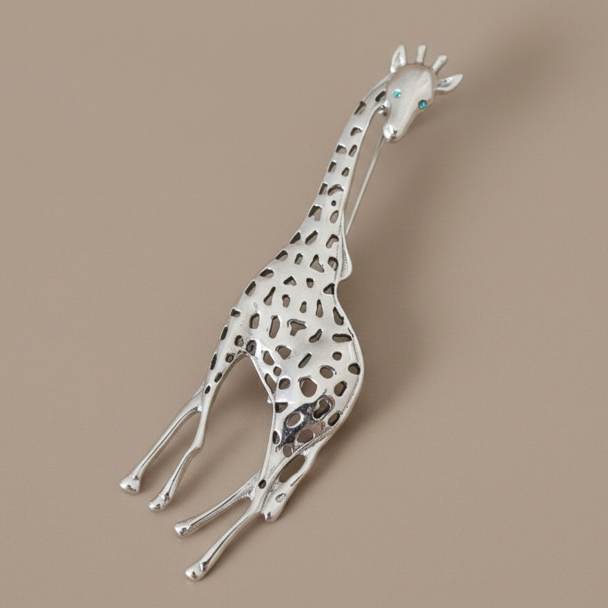Vintage 1990s Giraffe Brooch – Long Sculptural Silver Tone Animal Pin – Art to Wear Statement Jewelry