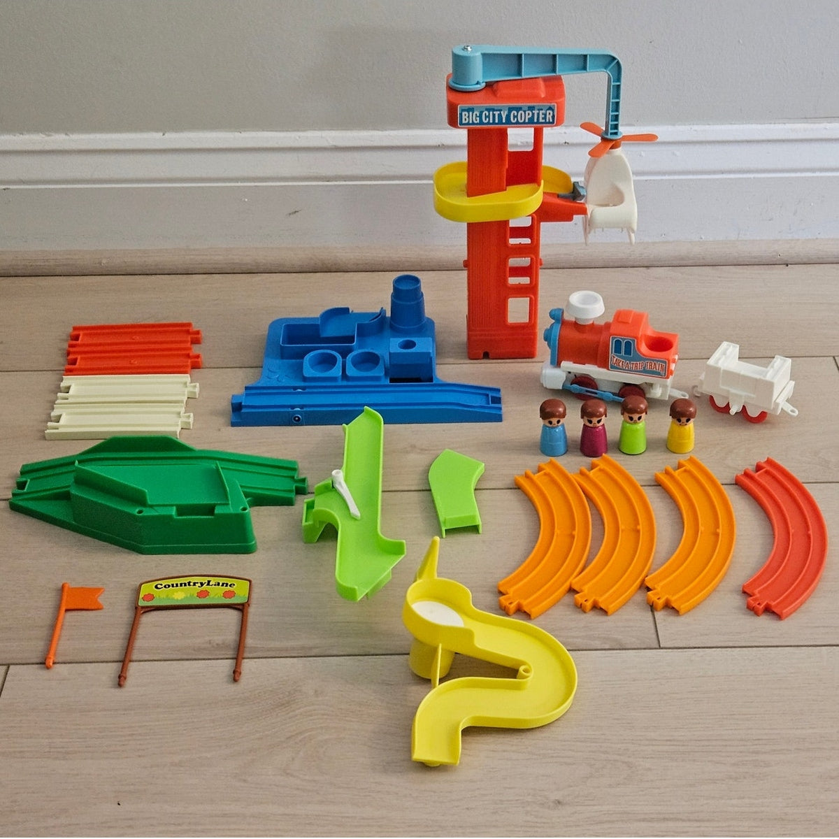 Vintage 1978 Tomy Playrail Merry-Go-Copter | Complete Working Train Set Boxed