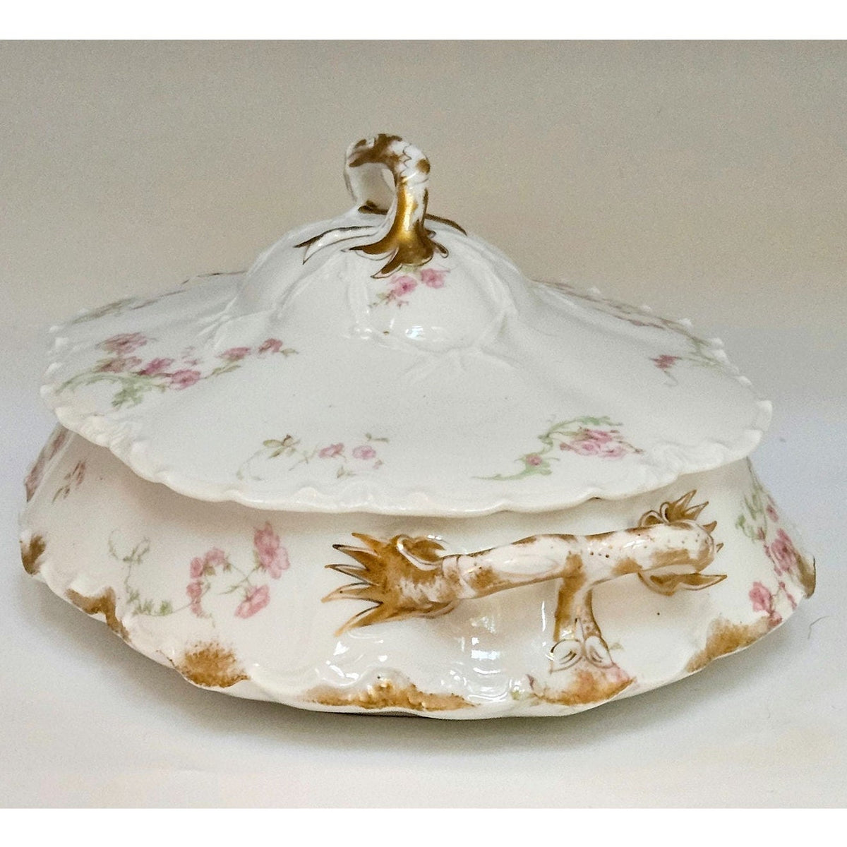 1800s Haviland Limoges Schleiger Covered Vegetable Dish