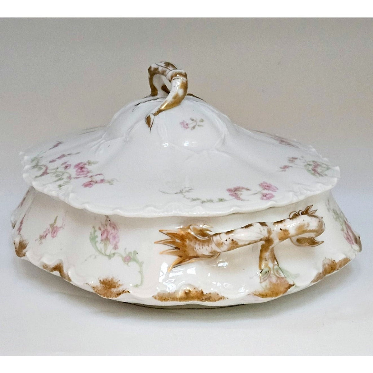 1800s Haviland Limoges Schleiger Covered Vegetable Dish