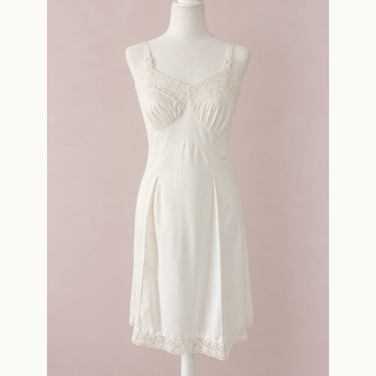 1970s Monsanto Ivory Nylon Full Slip | Women's 34 S/M