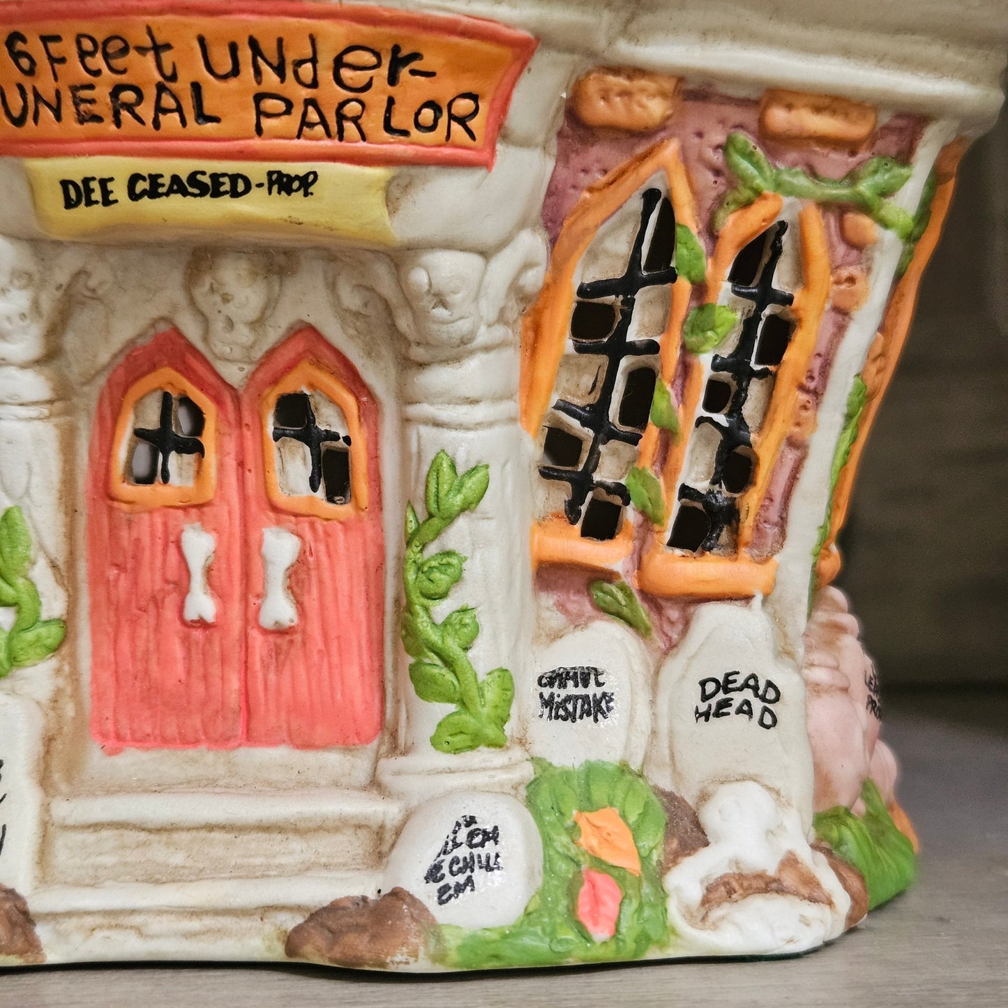 1995 Halloween Creepy Hollow Funeral Parlor