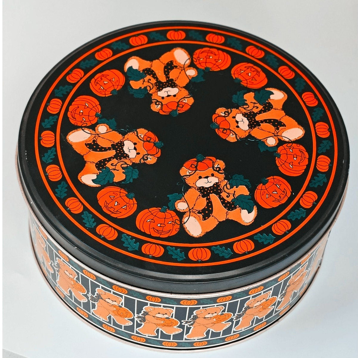 1980s Enesco Halloween Teddy Bear Nesting Tins