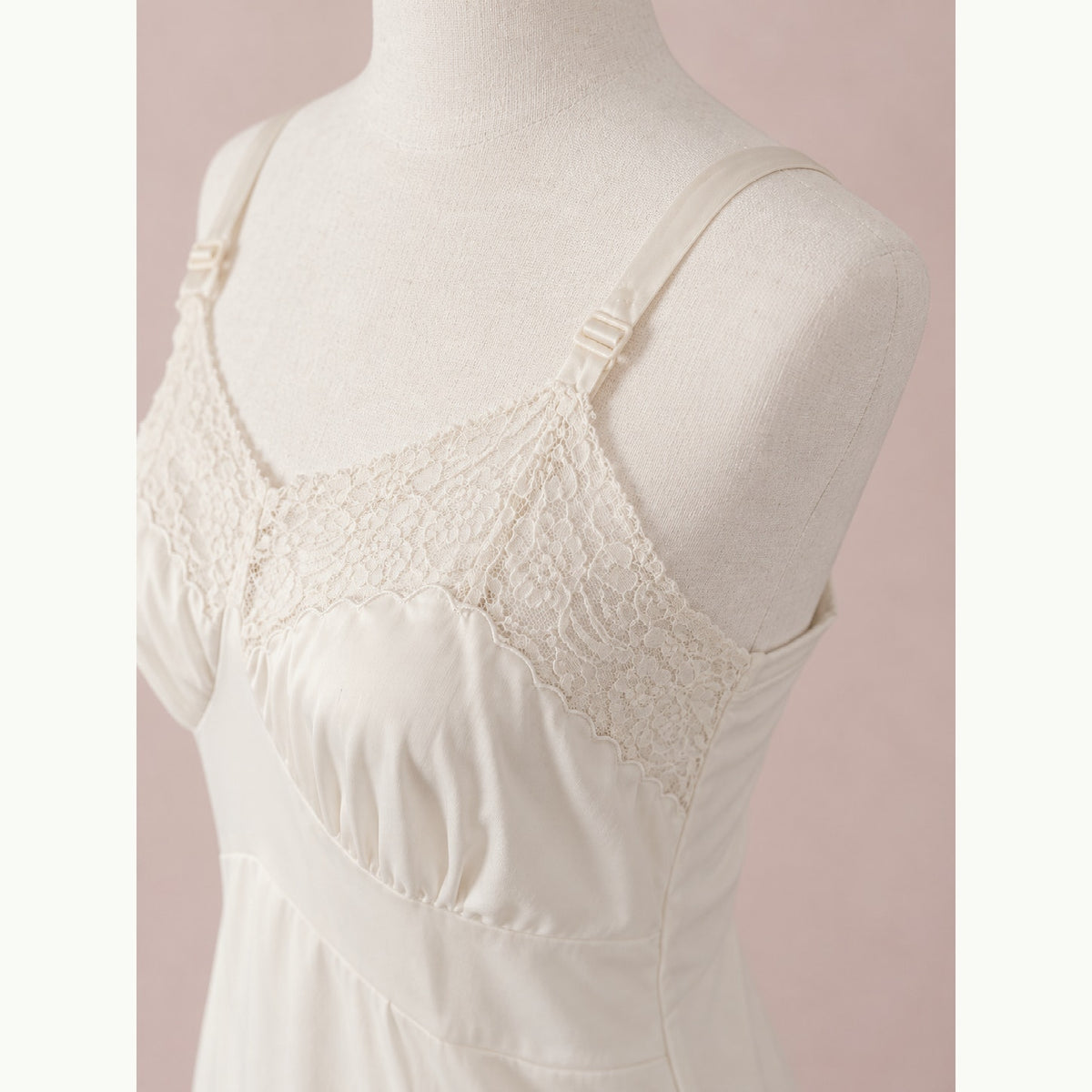 1970s Monsanto Ivory Nylon Full Slip | Women's 34 S/M