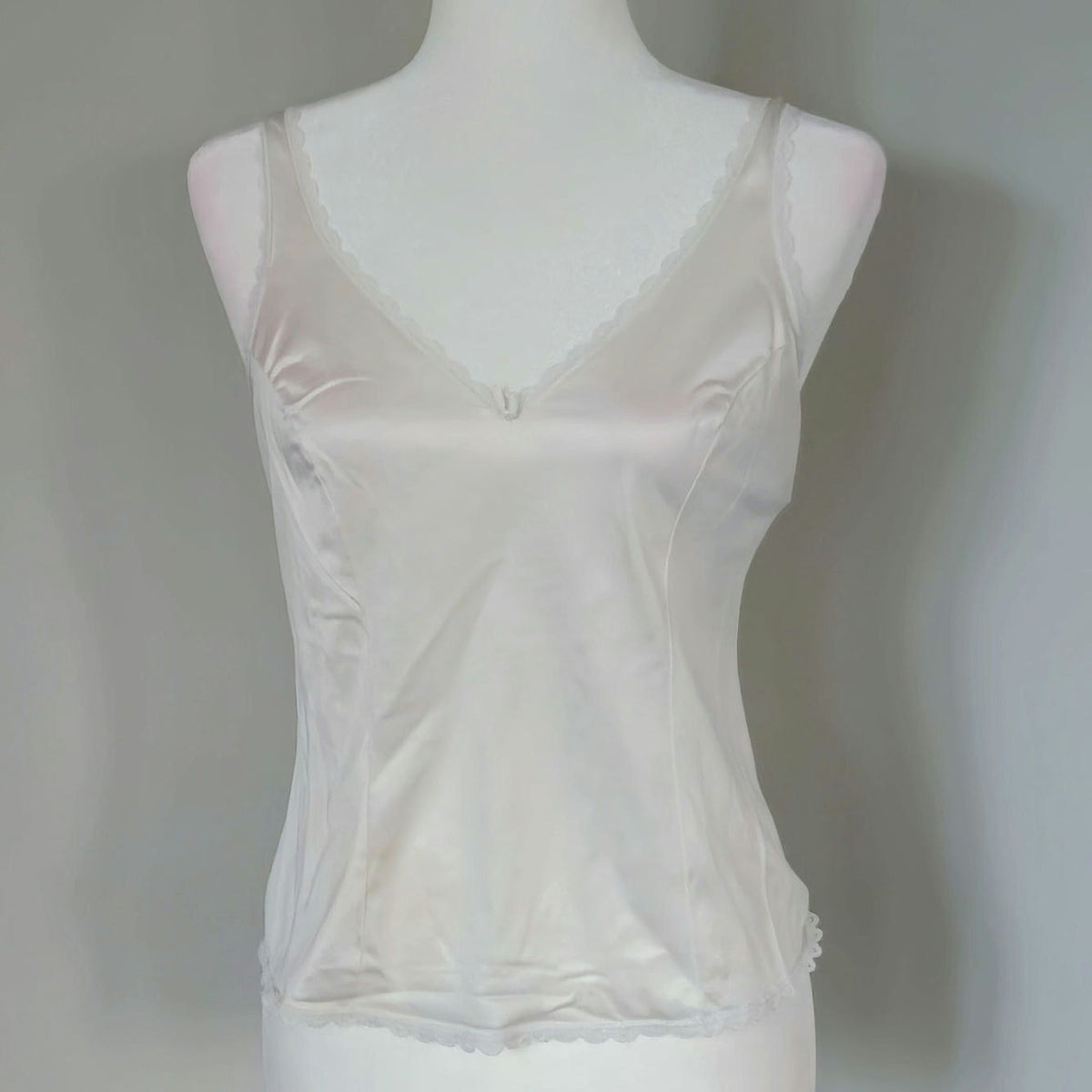 1980s Warner’s Perfect Measure Camisole | Women's 34